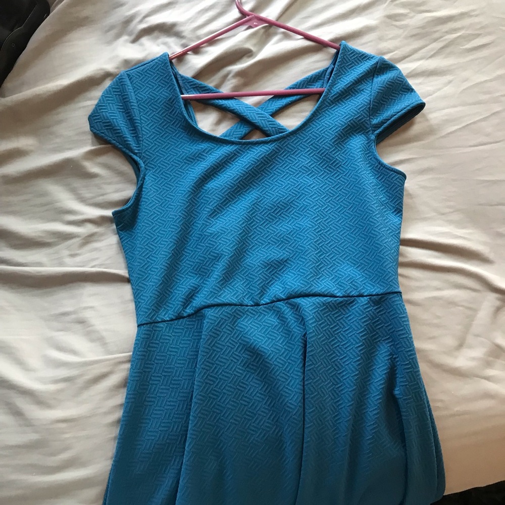 blue dress